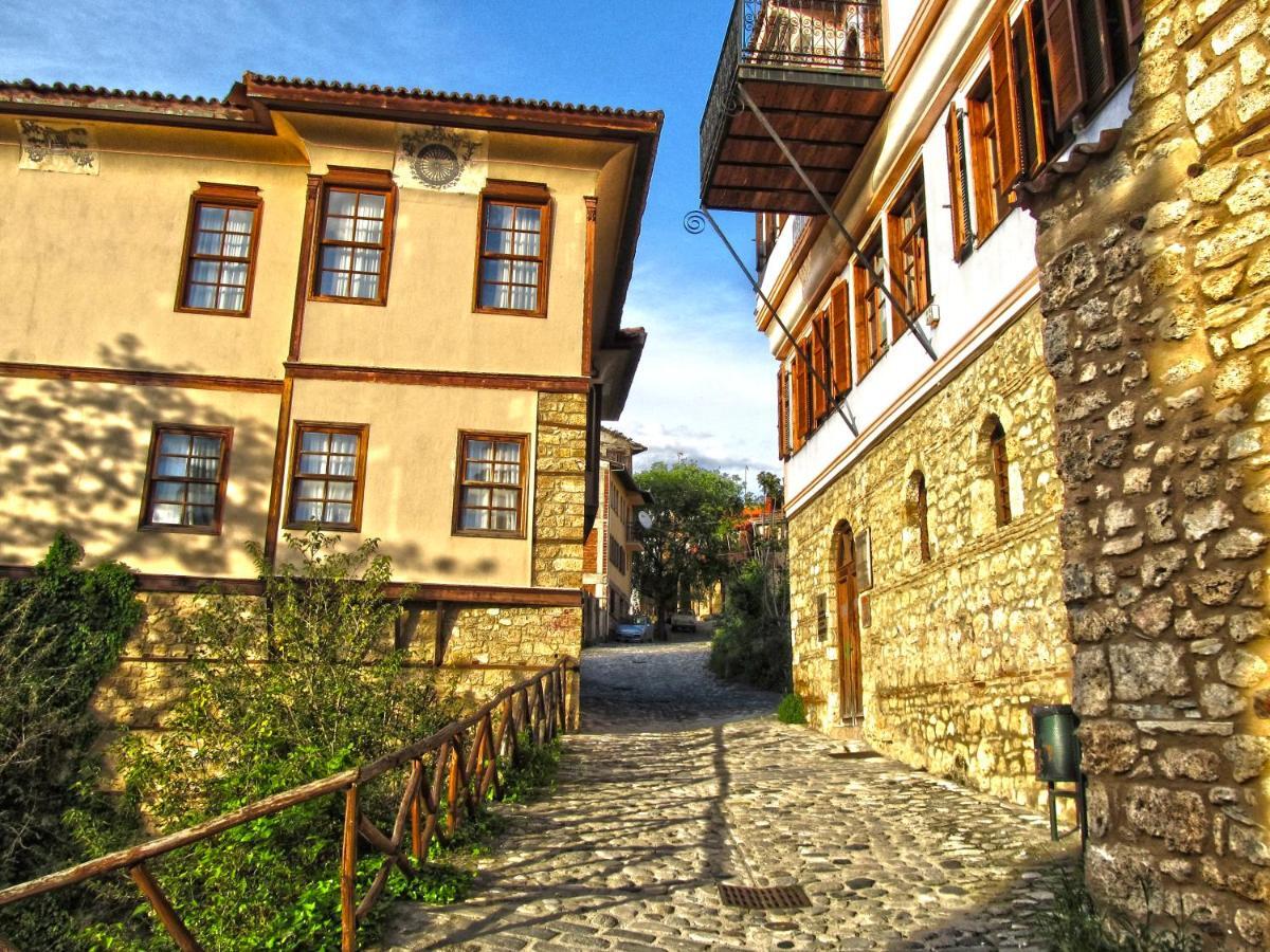 Veria Suite Exterior photo